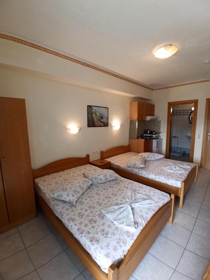 Villa Cosmos Inn Olympiakí Aktí Dış mekan fotoğraf